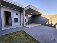 03 quartos - área gourmet e quintal grande