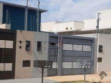 Excelente imóvel com cozinha integrada