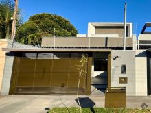 Maravilhosa casa térrea com 3 suítes em excelente localização no Rita Vieira