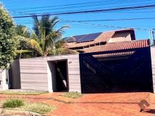 Sobrado no Monte Castelo - porteira fechada