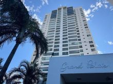 Grand Palais - andar alto - 4 vagas