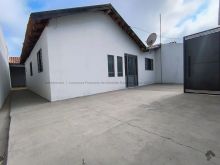 04 quartos - entrada de R$ 30 mil - saia do aluguel