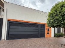 Belíssima casa térrea moderna e segura - rica em planejados