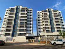 Apartamento com armários planejados