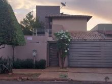 Sobrado com saída para 2 ruas - financia