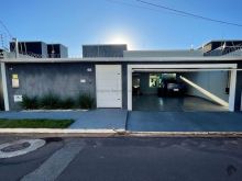 Linda e completamente mobiliada