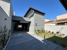 Encantadora casa térrea com piscina e gourmet