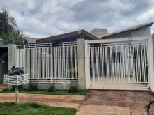 Casa espaçosa no Jardim Panamá para sua família