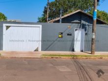 Esquina - 564 m² de terreno - suíte - 3 quartos - edícula