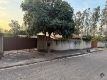 Casa térrea com quintal de 3.750 m² em Aquidauana