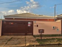 Suíte e dois quartos