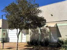 Casa térrea com dupla aptidão