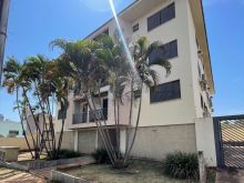 1º andar - próximo à avenida Fernando Corrêa da Costa