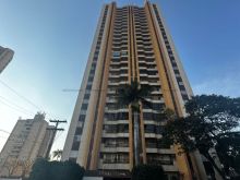 Apartamento no Champs Elysées