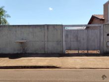 Casa 3 quartos - com varanda e quintal