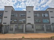 Apartamento reformado - próximo a UFMS