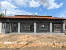 Belíssimo sobrado no Cohafama