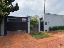 Casa próximo ao Parque dos Ipês