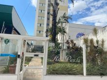 Apartamento espaçoso com armários - Edifício Ana Paula