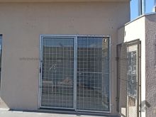 Sala compacta com excelente visibilidade