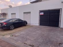 Galeria de salas com 4 salas de 27,71 m²