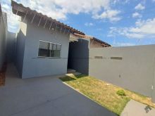 1 suíte e 1 quarto - quintal grande