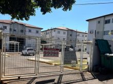 Apartamento bem localizado - composto com 02 quartos e uma vista maravilhosa