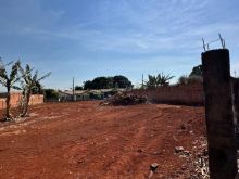 Excelente lote com duas frentes