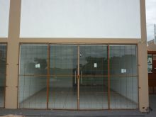Salão comercial pequeno com ótima localização
