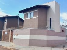 Praia da Urca - permuta casa mesmo valor/região