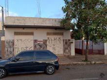 Excelente localização - aceita automóvel