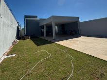 Linda casa com terreno - excelente oportunidade