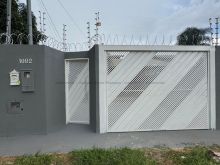 Casa 3 quartos - área gourmet e garagem para 3 carros