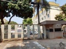 Apartamento com 2 quartos - Residencial Eudes Costa