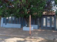 Casa térrea com excelente localização