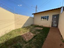 Casa de esquina - 02 quartos com suíte no Colúmbia