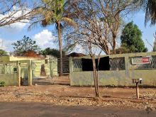 Terreno com 23 metros de frente