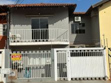 Sobrado semimobiliado no Vilas Boas