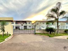 Lindo apartamento reformado - térreo - 2 quartos