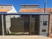 Linda casa com suíte - pertinho da UCDB