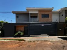 Sobrado de esquina - alto padrão