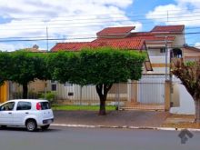 Sobrado - casa com localização mais que especial