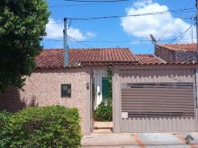 Casa aconchegante e bem localizada