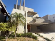 Sobrado com 5 suítes