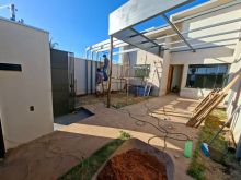 03 quartos com área gourmet e terreno grande