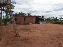 Chácara rica em água