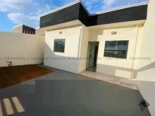 Em obras - 02 quartos grandes - quintal