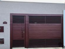 Linda casa rica em armários