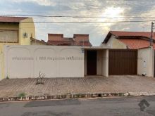 Terreno 360m² - edícula e ótima localização