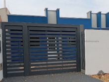 Imóvel novo - 2 quartos e quintal